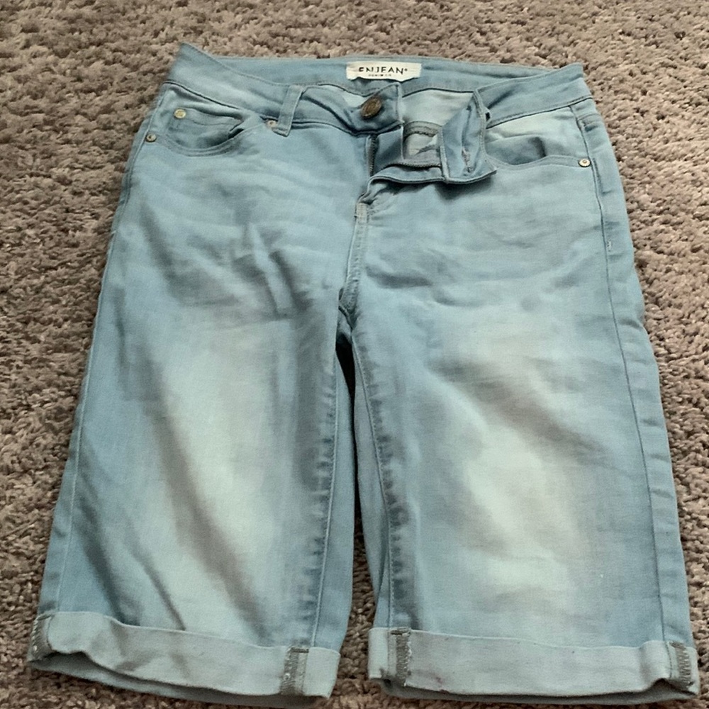 Capri Sun jeans